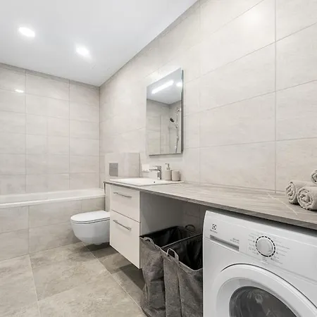 Апартаменты Modern 50m2 Flat By Japanese Garden, 3rd Floor Вильнюс