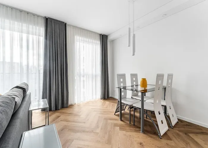 Modern 50m2 Flat By Japanese Garden, 3rd Floor Apartman *