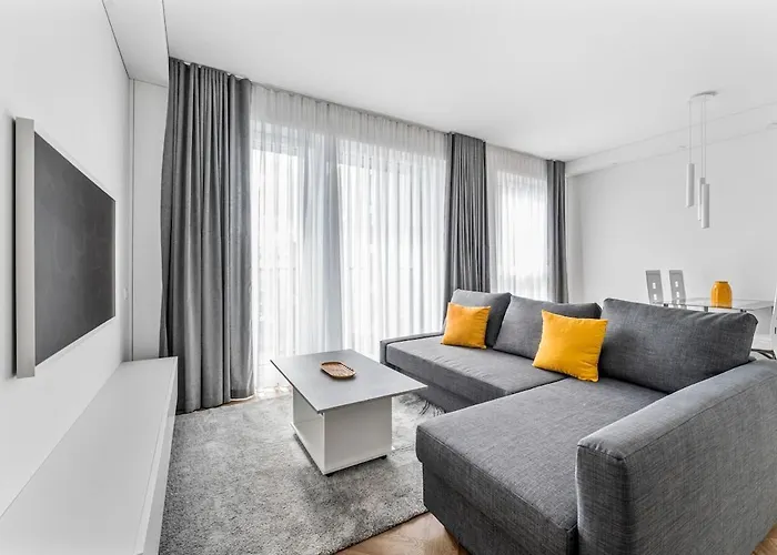 Modern 50m2 Flat By Japanese Garden, 3rd Floor * Wilno