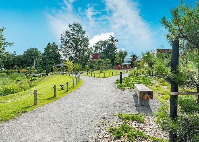 Modern 50m2 Flat By Japanese Garden, 3rd Floor Apartament