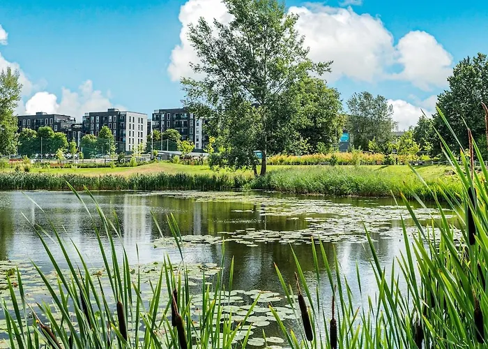 Modern 50m2 Flat By Japanese Garden, 3rd Floor Apartament