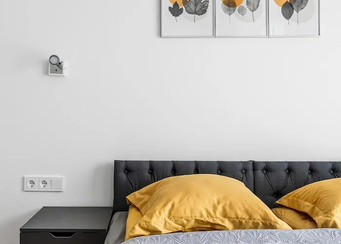 Modern 50m2 Flat By Japanese Garden, 3rd Floor Apartament Wilno