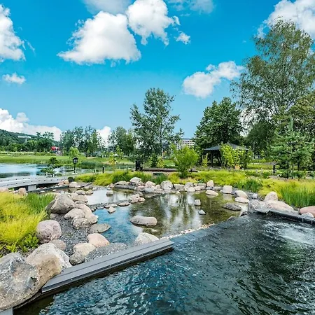 Modern 50m2 Flat By Japanese Garden, 3rd Floor Vilnius