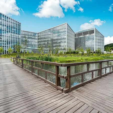 דירה Modern 50m2 Flat By Japanese Garden, 3rd Floor וילנה